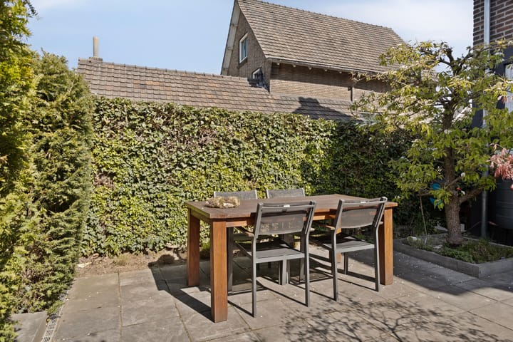 Photo 36 of Rozenstraat 24