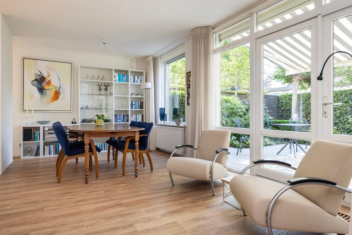 Foto 9 van Kooikersplein 2-A