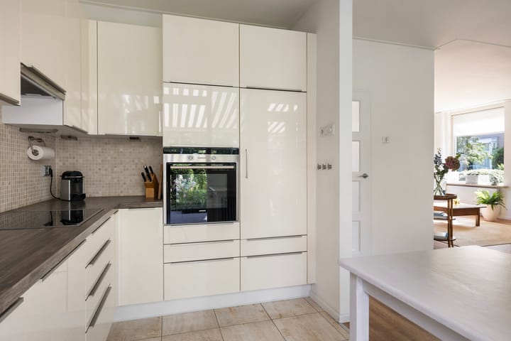 Foto 15 van Kooikersplein 2-A