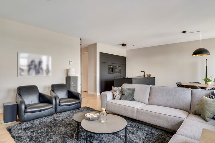 Foto 12 van Roersingel 172