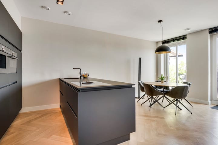 Foto 17 van Roersingel 172