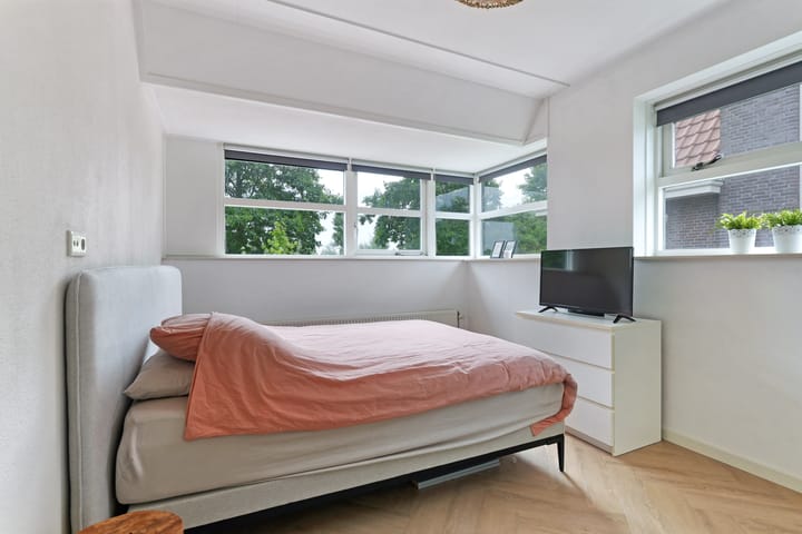 Foto 14 van Robert Johnsonstraat 43