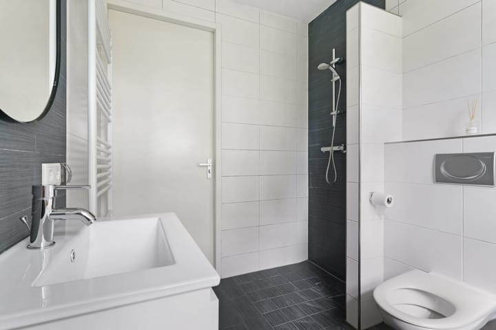 Foto 21 van Robert Johnsonstraat 43