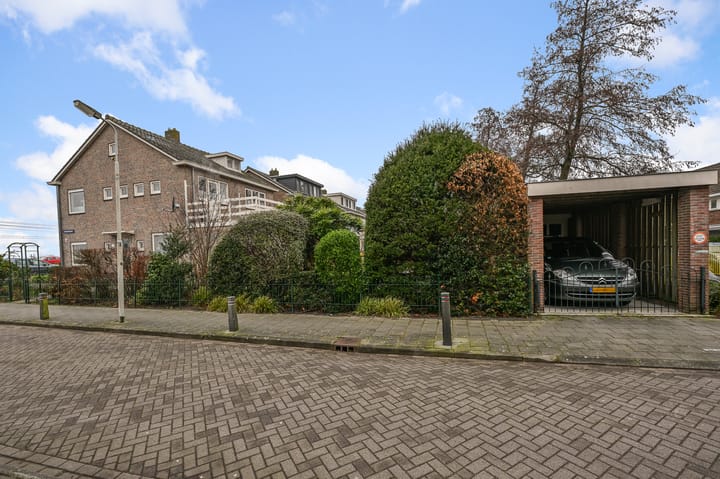 Foto 2 van Esdoornlaan 45