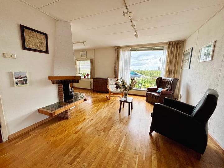 Foto 6 van Esdoornlaan 45