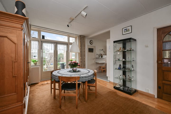 Foto 7 van Esdoornlaan 45