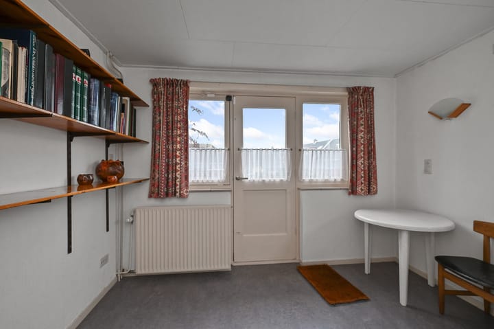 Foto 22 van Esdoornlaan 45