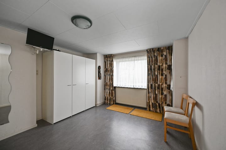 Foto 30 van Esdoornlaan 45