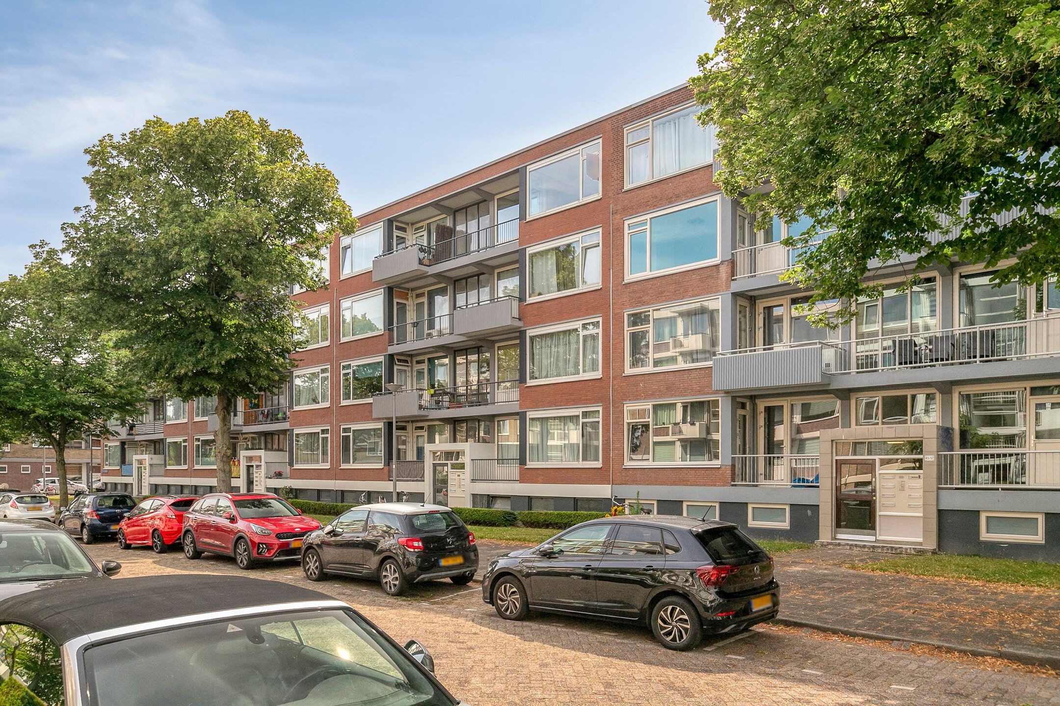 Foto 21 van Sint-Annalandstraat 65