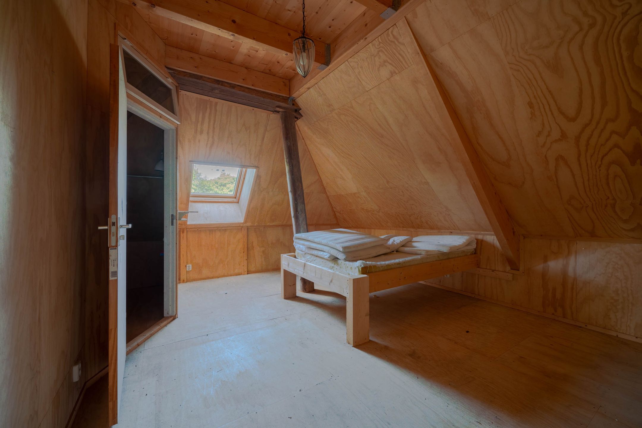 Foto 42 van Haulewei 24