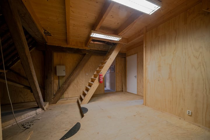 Foto 44 van Haulewei 24