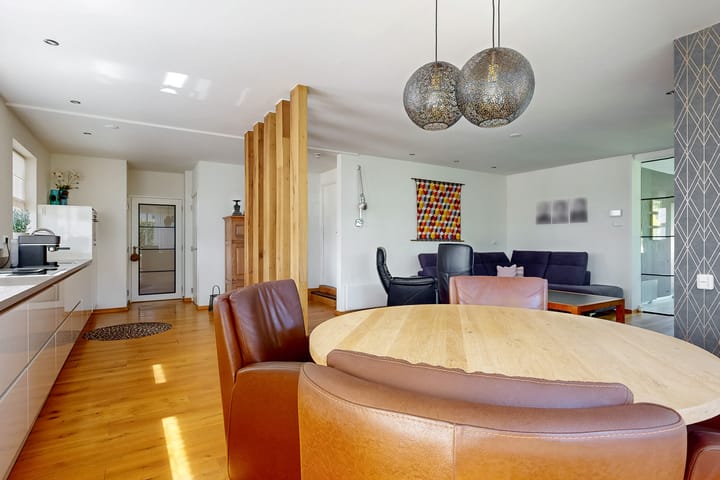 Foto 10 van Stationstraat 39