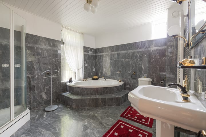 Foto 33 van 2e Loosterweg 162