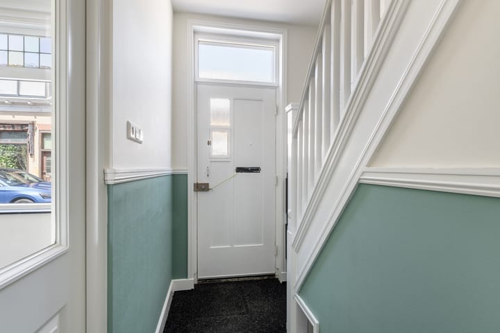 Foto 6 van Van Embdenstraat 6