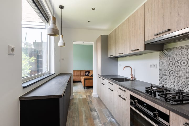 Foto 11 van Van Embdenstraat 6