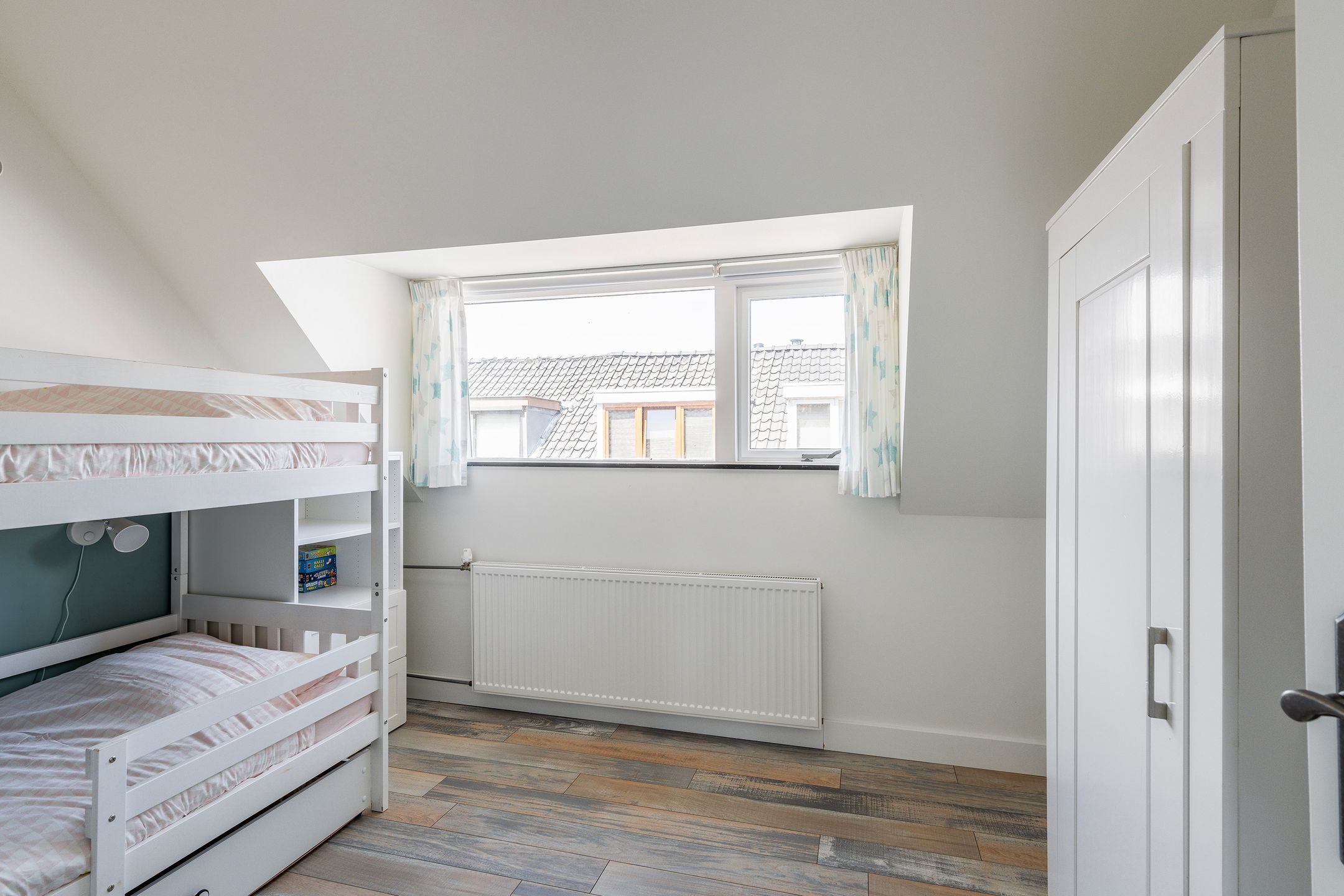 Foto 24 van Van Embdenstraat 6