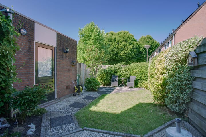 Photo 15 of Aakwerf 37