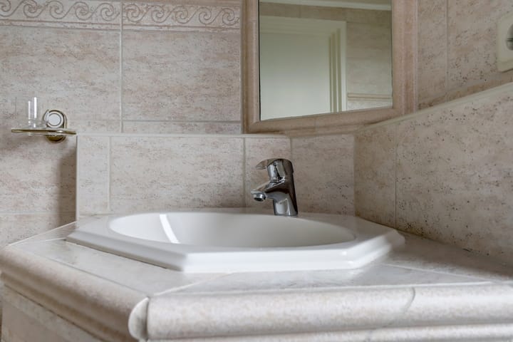 Foto 29 van Van Middachtenweg 12