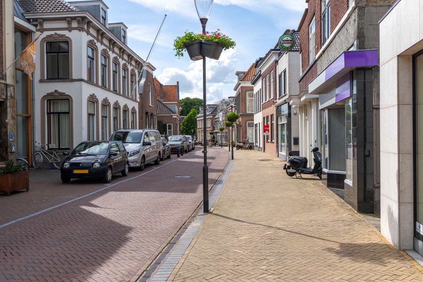 View photo 4 of Hoogstraat 14