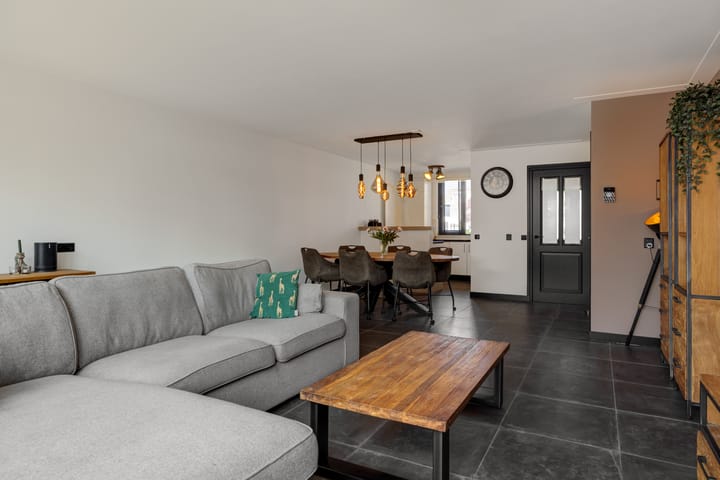 Photo 12 of Edelhertlaan 33