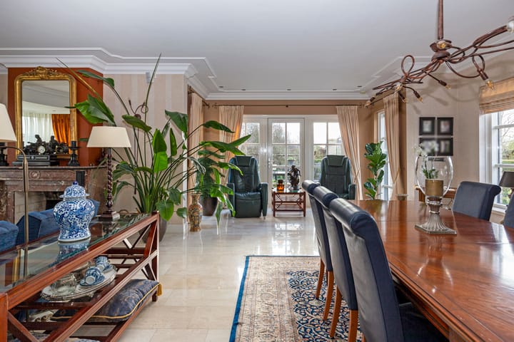 Photo 3 of Vredebestlaan 47