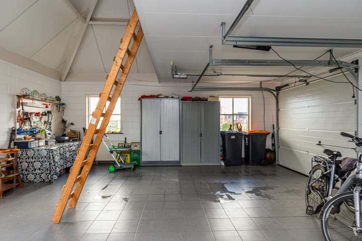 Foto 37 van Vredebestlaan 47