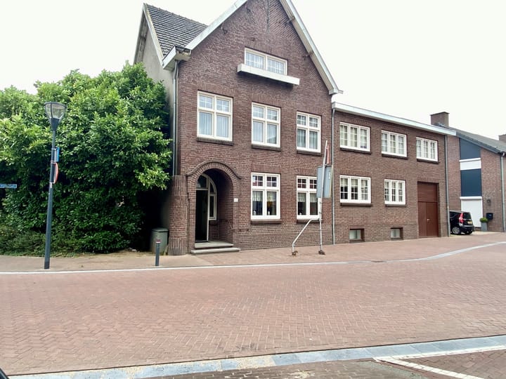 Photo 1 of Wijnstraat 68
