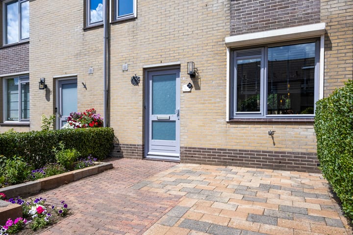 Foto 6 van Wethouder M J van den Hatertstraat 29