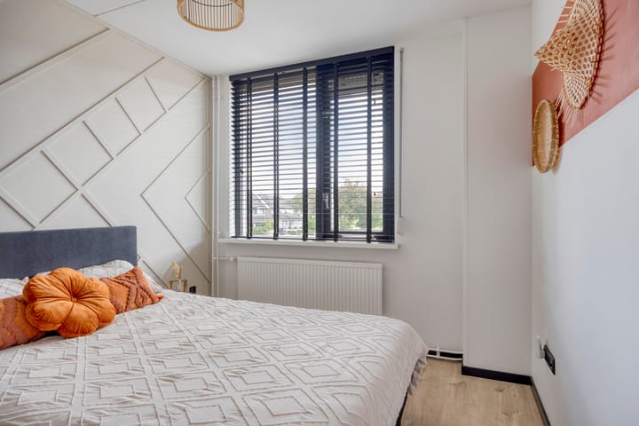 Foto 19 van Wethouder M J van den Hatertstraat 29