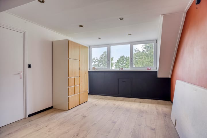 Foto 23 van Wethouder M J van den Hatertstraat 29