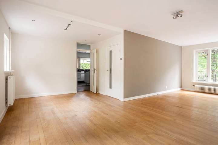 Photo 10 of Secr. Engelbertinkstraat 14