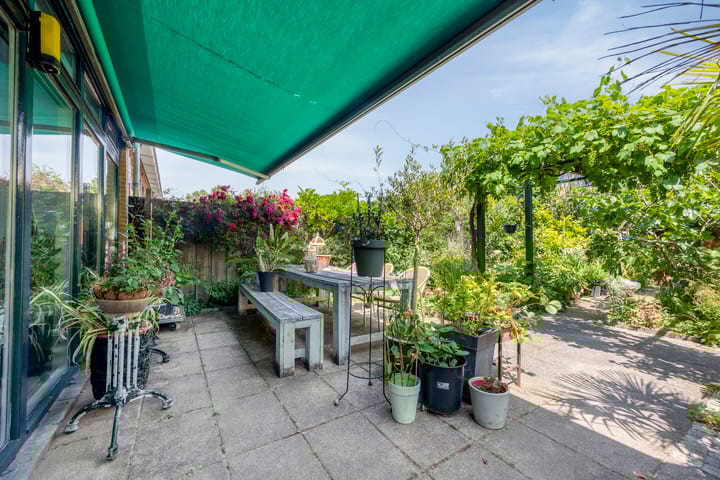 Photo 40 of Nystadstraat 70