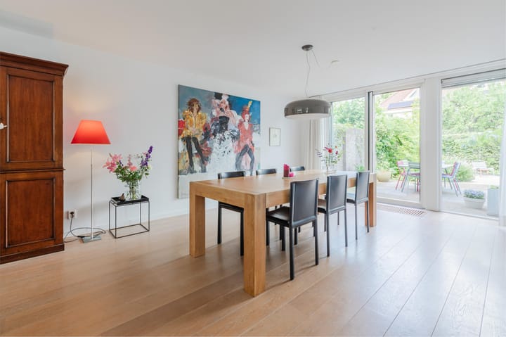 Foto 18 van Pater Leijdekkersstraat 107