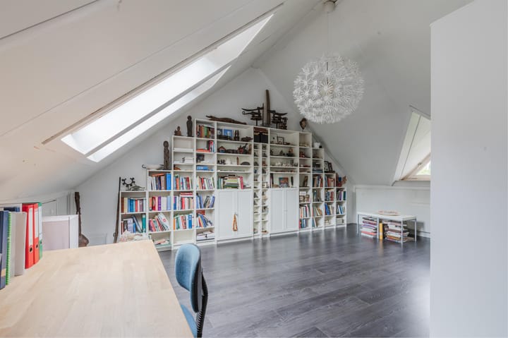 Foto 48 van Pater Leijdekkersstraat 107