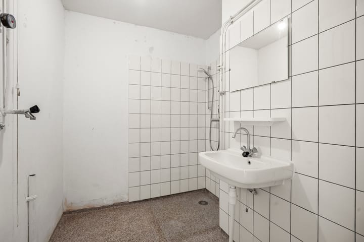 Photo 15 of Madurastraat 69-B