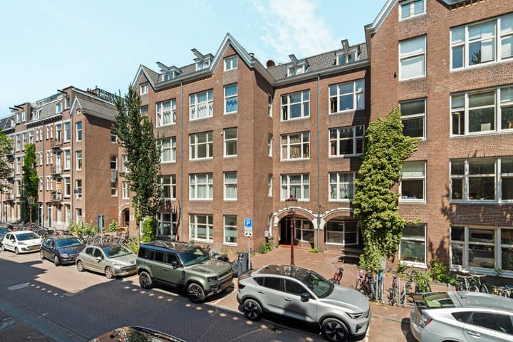 Photo 19 of Madurastraat 69-B