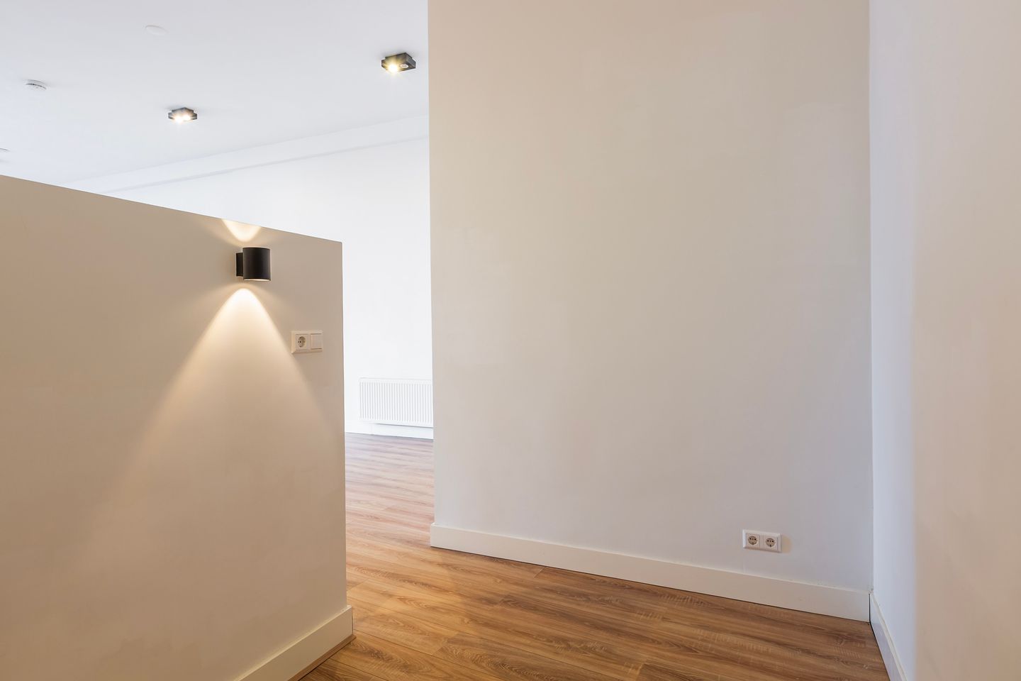 Foto 14 van Van Meekerenstraat 7