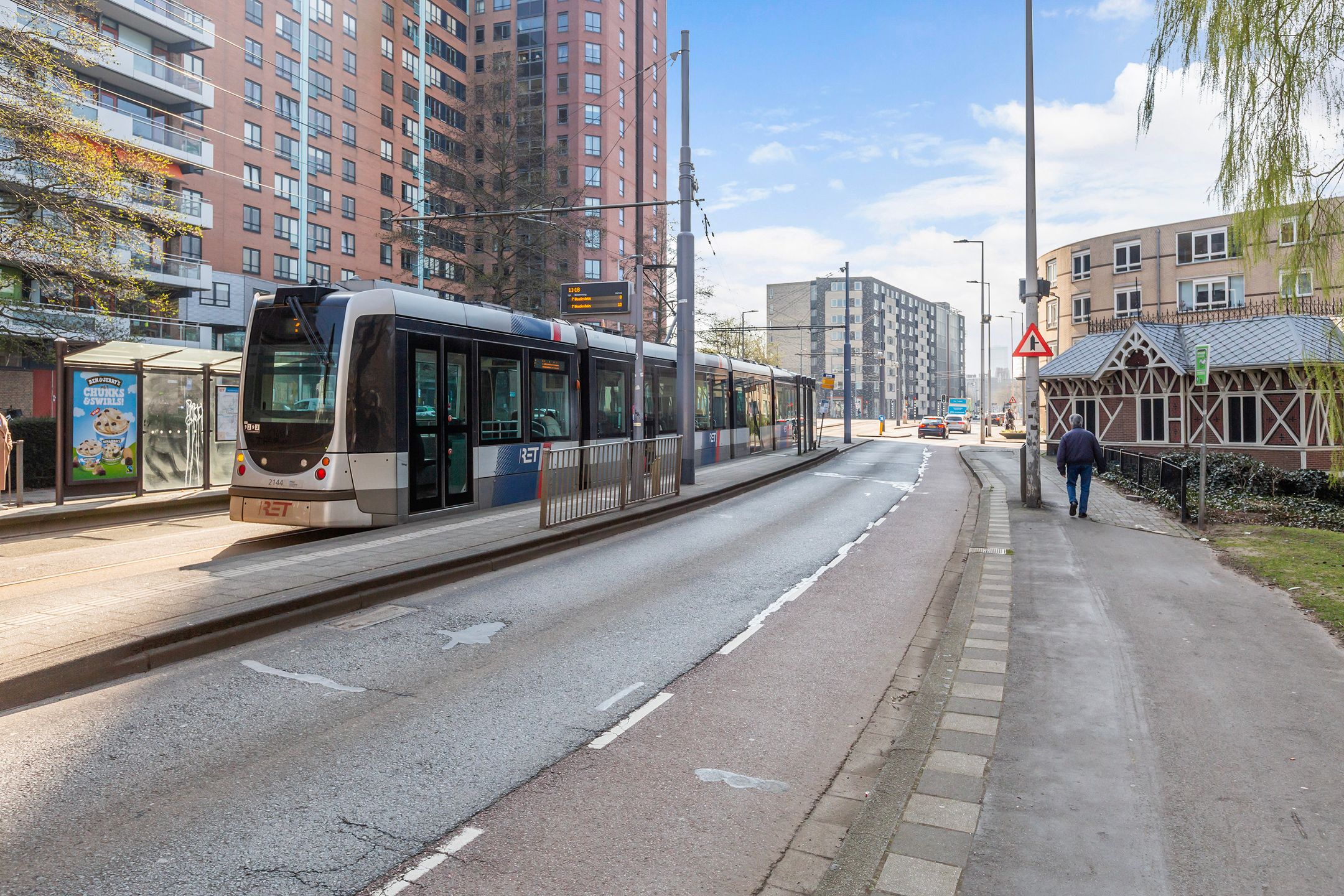 Foto 21 van Van Meekerenstraat 7