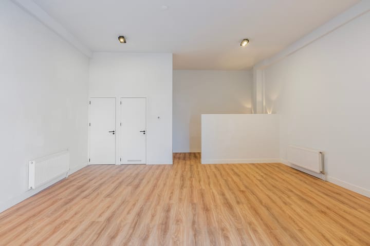 Foto 10 van Van Meekerenstraat 7