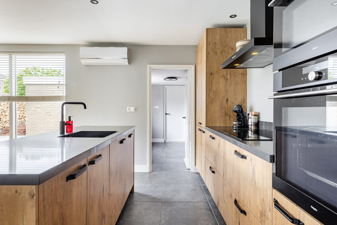 Photo 16 of Doormanstraat 31