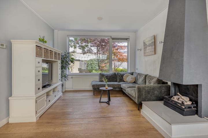 Photo 12 of President van Heelstraat 12