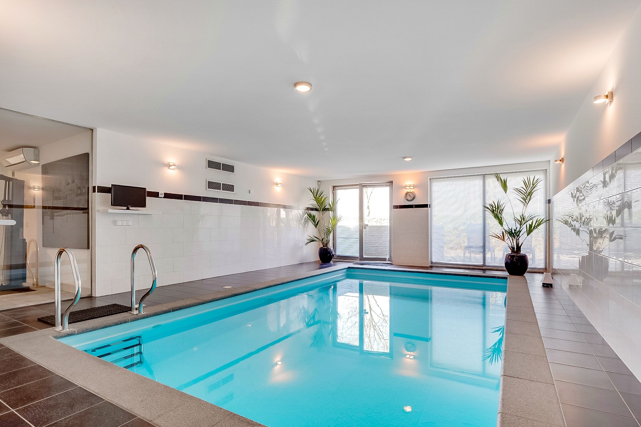 Foto 69 van Leimuiderdijk 356