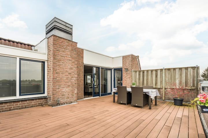 Foto 29 van Europaplein 84