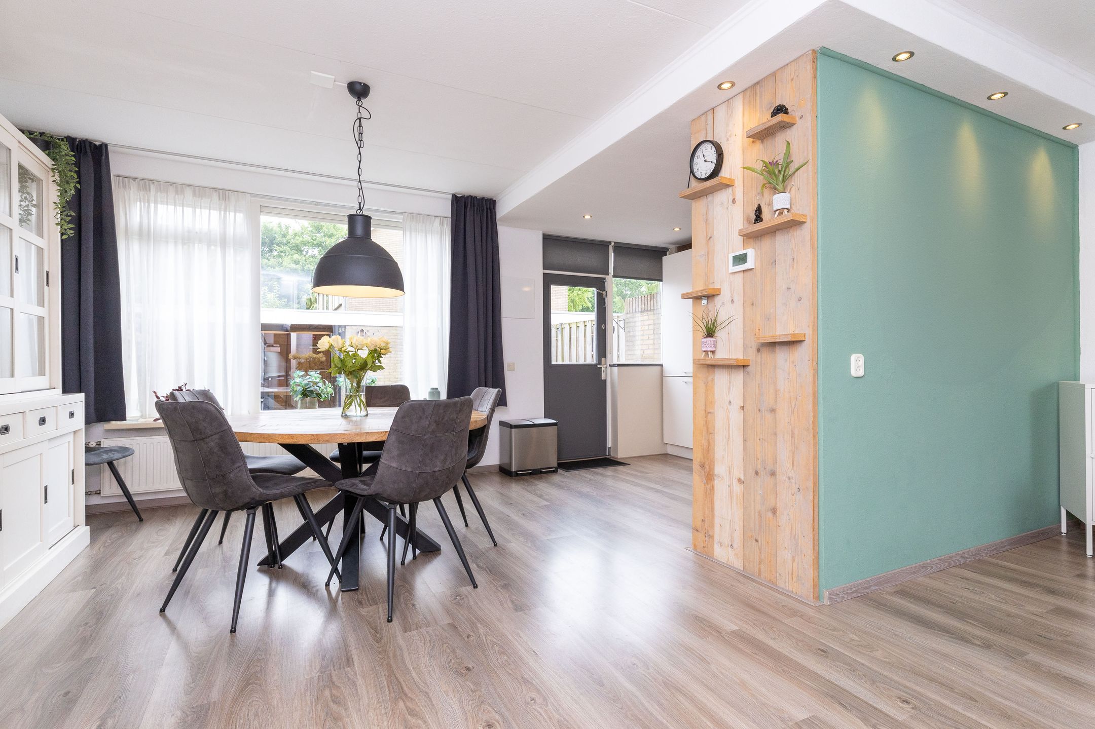 Foto 3 van Hertog Albrechtstraat 10