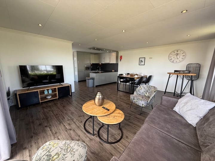 Foto 12 van Rijksstraatweg 186-272