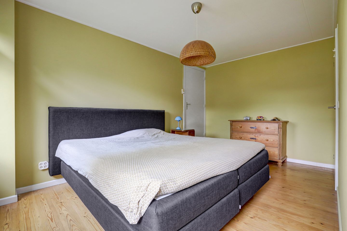 Photo 4 of Sirius 88-A