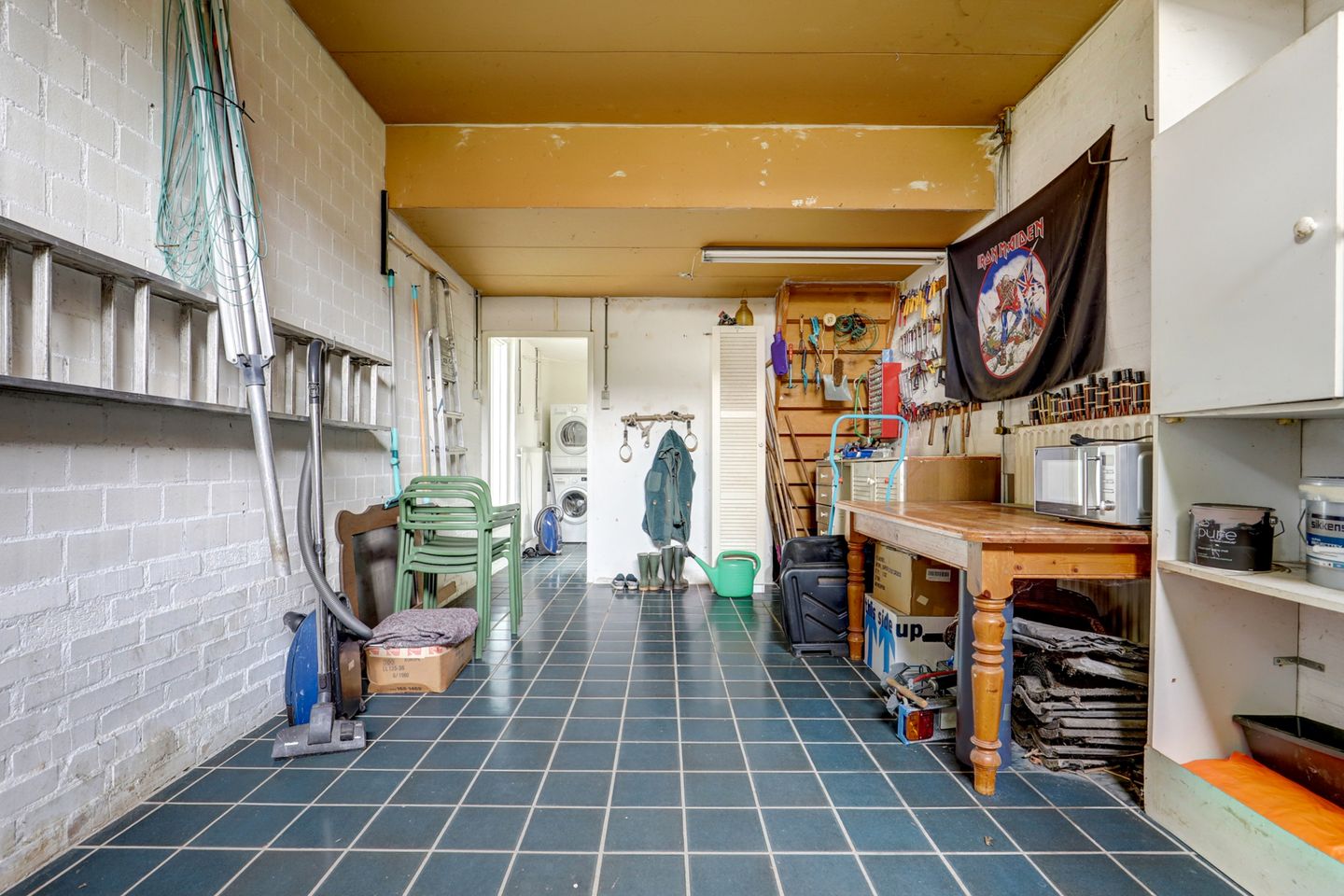 Photo 35 of Sirius 88-A