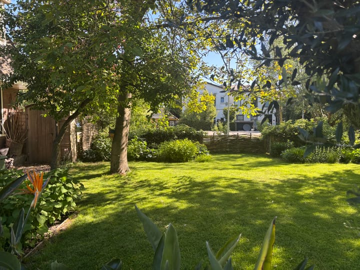 Photo 2 of Woerdenseweg 1