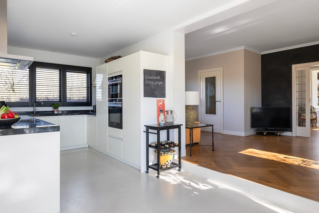 Foto 17 van Woerdenseweg 1