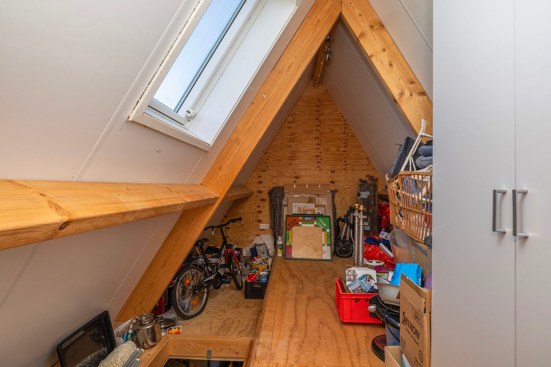 Foto 30 van Woerdenseweg 1